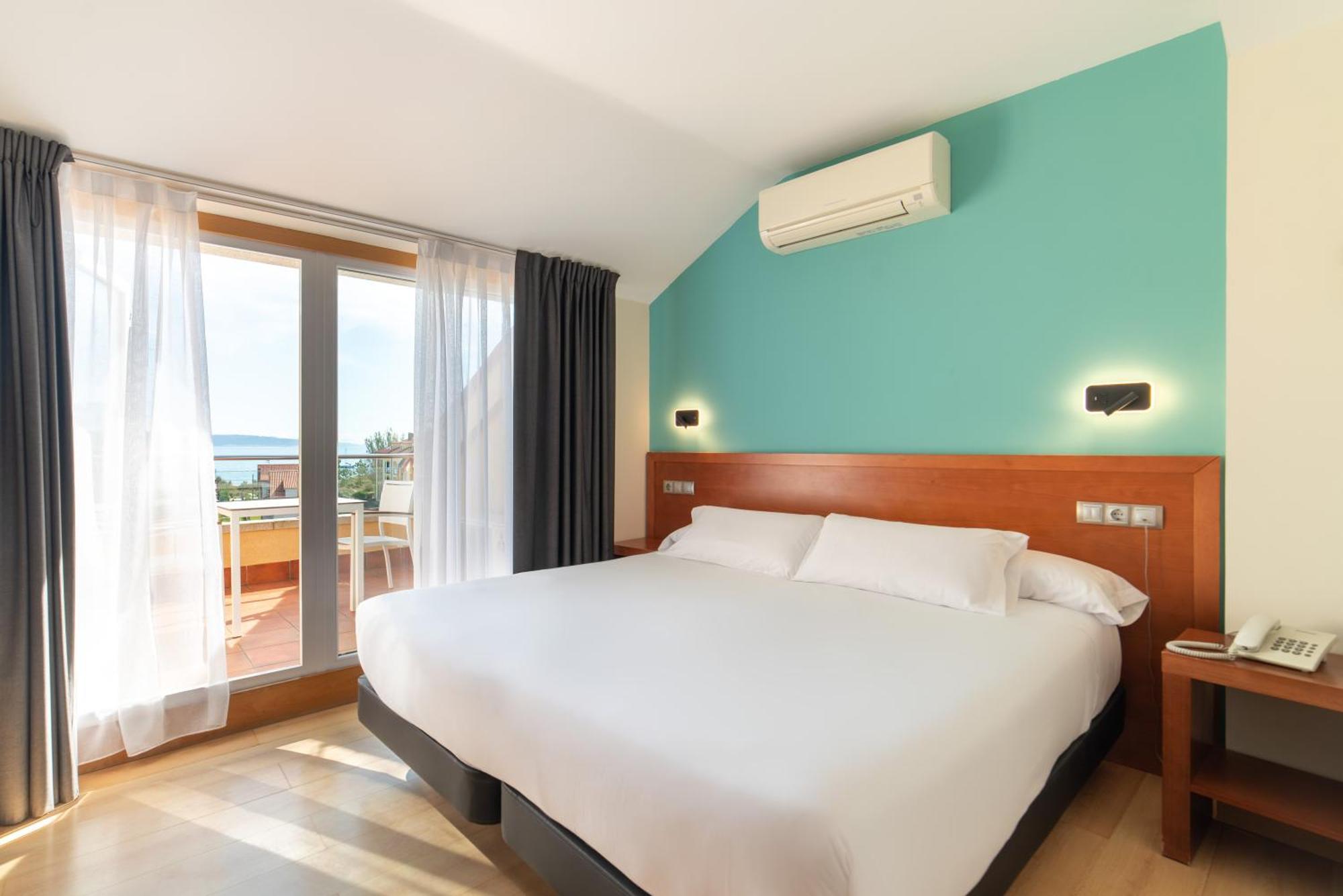 Hotel Playa Langosteira By Adelolo Финистере Екстериор снимка